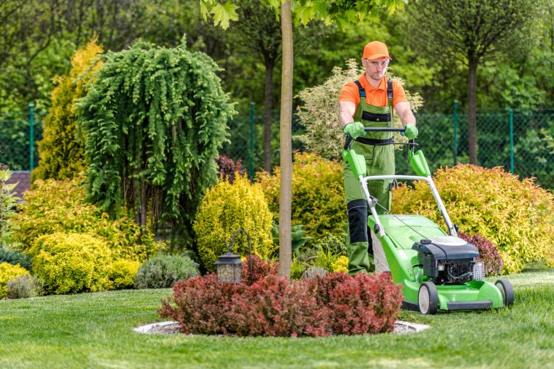 Senior Yard Mowing Contractor Listings